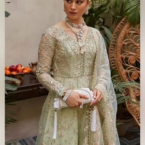 Suffuse By Sana Yasir Pistachio Green 3 Piece Dress.